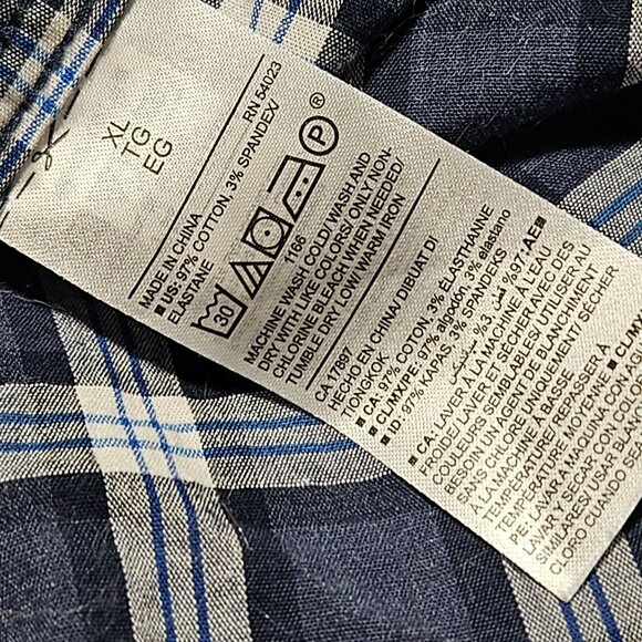 Old Navy Button Up Everyday Shirt Mens Size XL Slim Fit Blue Plaid Built In Flex - Picture 4 of 4